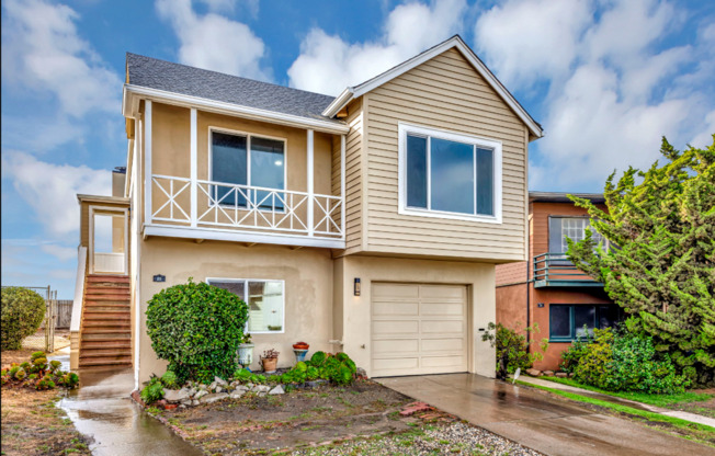 FANTASTIC CALIFORNIA COASTAL DREAM! 5 Bed/3 Bath Home - DALY CITY