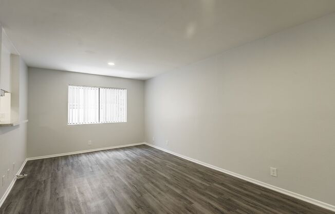 2 beds, 2 baths, 1,250 sqft, $2,598, Unit 18