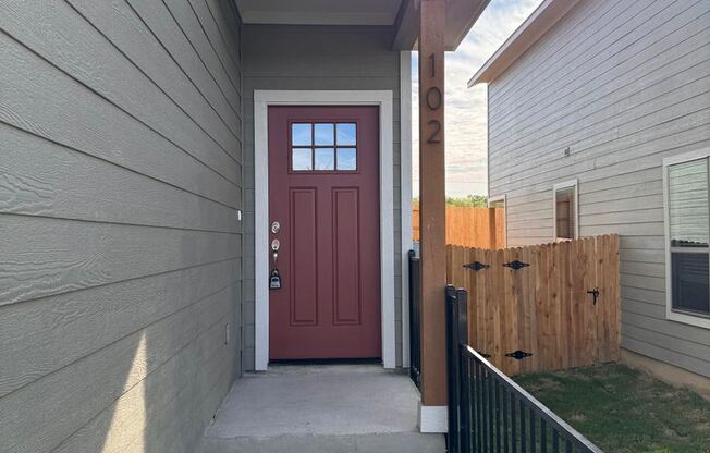 7520 Magnolia Village Unit 102
