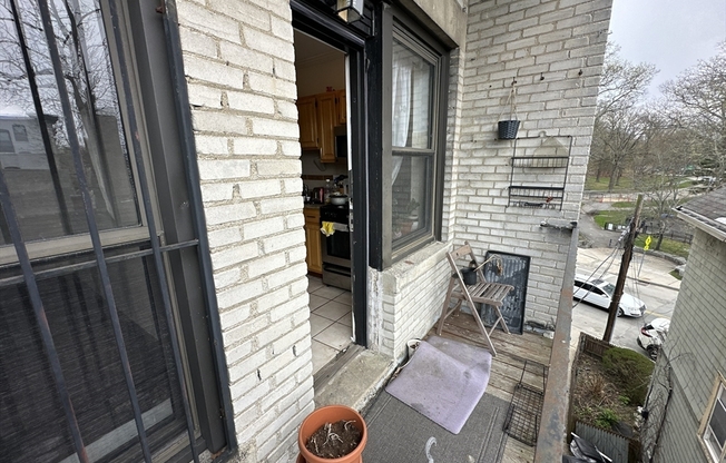 1 bed, 1 bath, 600 sqft, $2,600, Unit 8