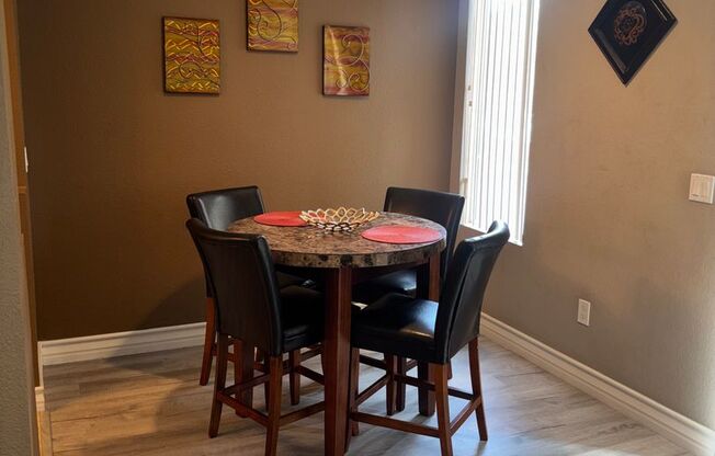 1 bed, 1 bath, $1,750, Unit 218