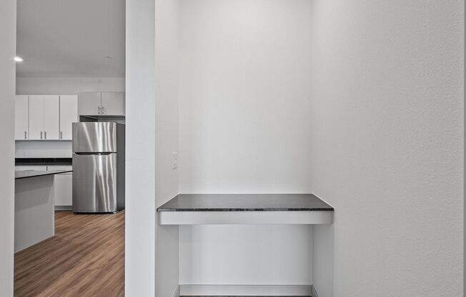 2 beds, 2 baths, 1,087 sqft, $2,095, Unit 430