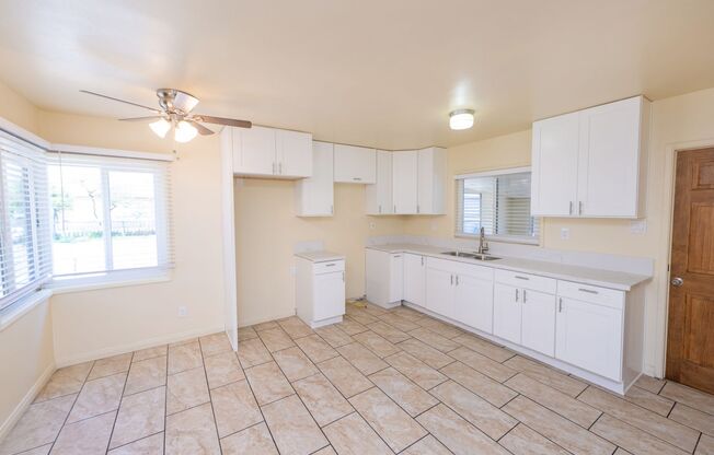 3BR/2BA - Single Family Home in El Cajon!