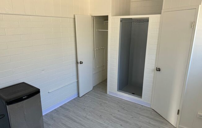 Studio, 1 bath, 150 sqft, $750, Unit D