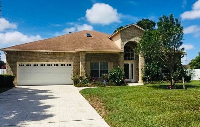 Large Pool Home in Kissimmee!