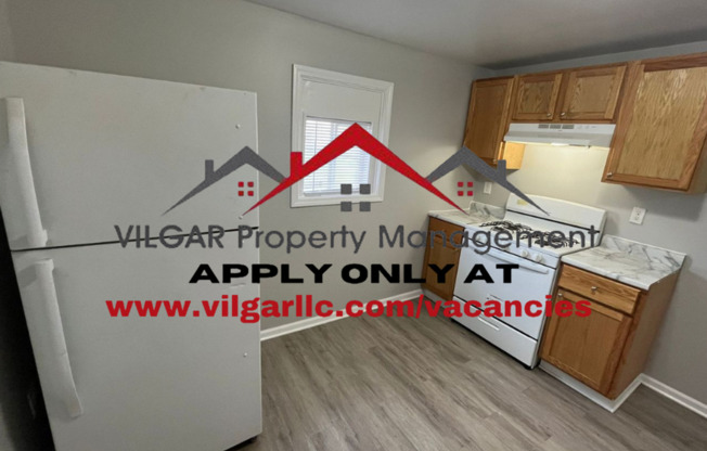 4855 White Oak Ave.