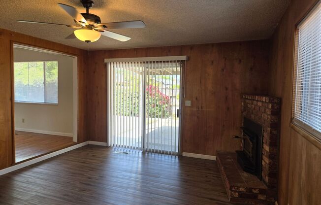 1831 N. Denair Ave - Turlock House