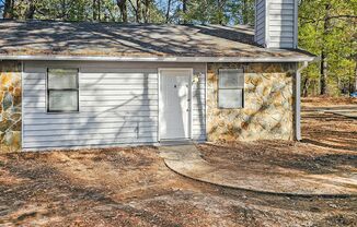 Charming 3-Bedroom, 2-Bath Ranch Duplex on Spacious Wooded Lot in Prime Marietta Location