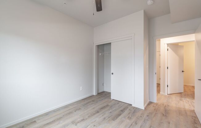 2 beds, 1.5 baths, 921 sqft, $1,795, Unit 103
