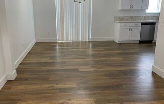 3 beds, 2.5 baths, 1,350 sqft, $1,550, Unit B6