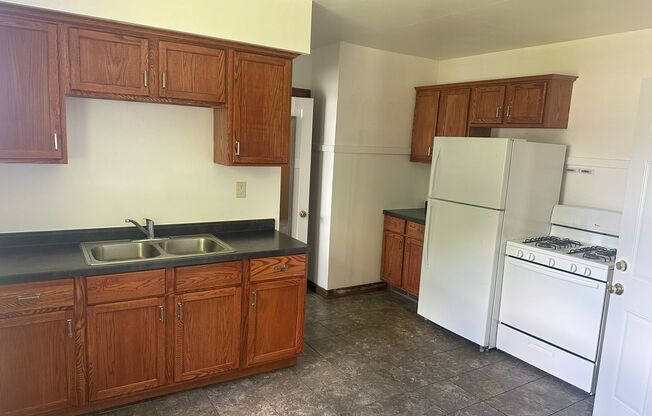 3643-43A W Mitchell St