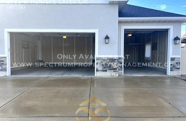 1611 W HUNTERS CRK CIR
