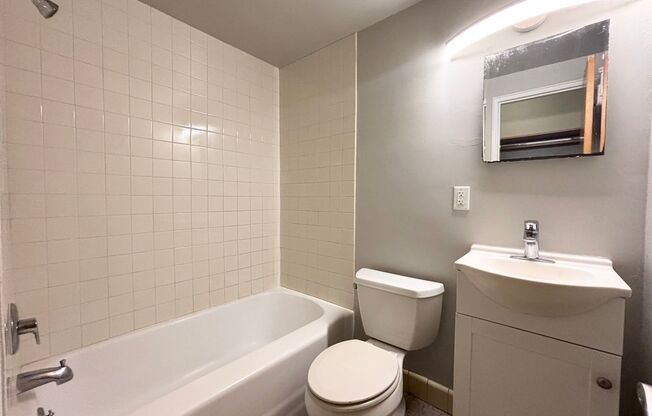 Studio, 1 bath, $1,250, Unit UNIT 9