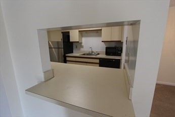 1600 MASSACHUSETTS AVE