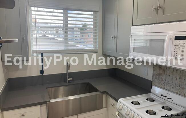 7318 Milton Ave. #5