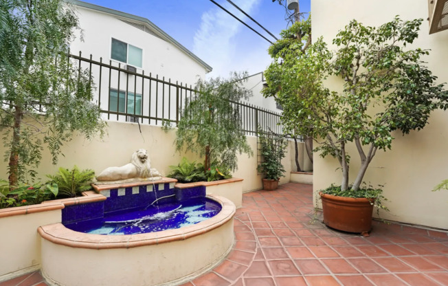 Welcome to Beautiful Isola Bella Town Homes! CALL NOW!