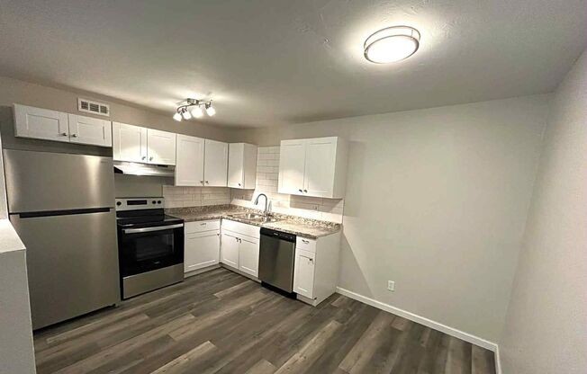2 beds, 1 bath, 800 sqft, $850, Unit 46
