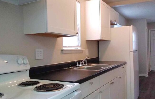 Deer Creek Apartments