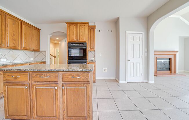 8273 Robertson Dr, Frisco