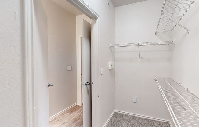 3 beds, 2 baths, 1,150 sqft, $1,438