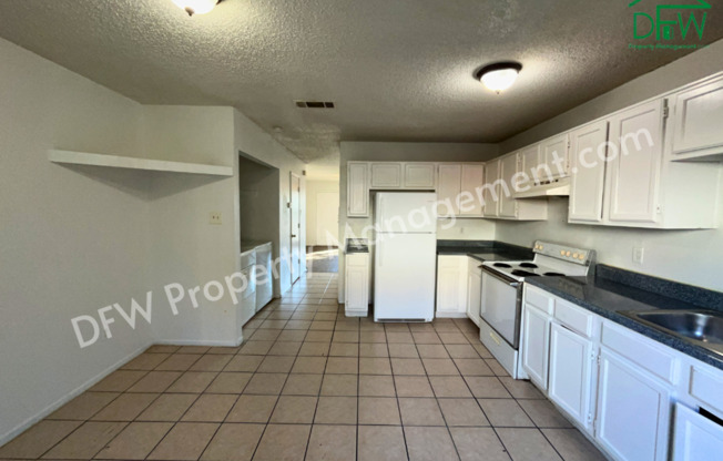 2 beds, 2.5 baths, $1,350