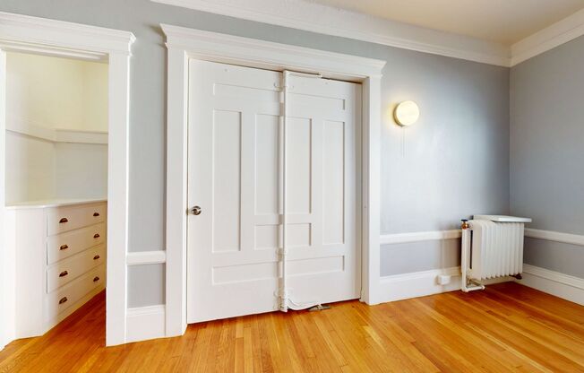 Studio, 1 bath, 373 sqft, $1,600, Unit 328