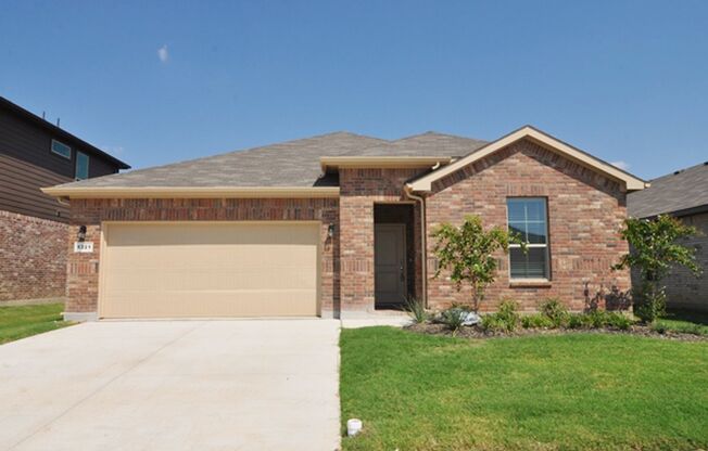 BRAND NEW DR Horton 5-3-2 in N Fort Worth!