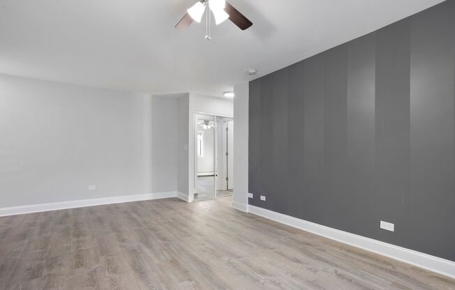2 beds, 1 bath, 589 sqft, $2,100, Unit 439
