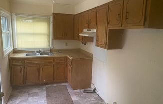 2 beds, 1 bath, $790