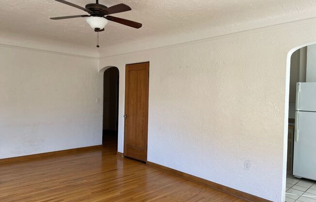 Jack Lan & Verah Apartments