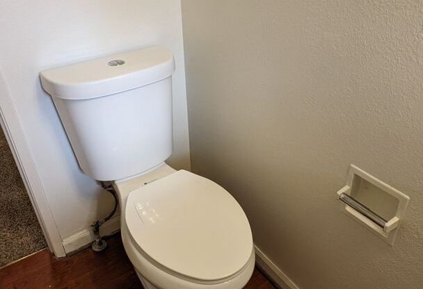 2 beds, 1.5 baths, 900 sqft, $1,545, Unit 7869