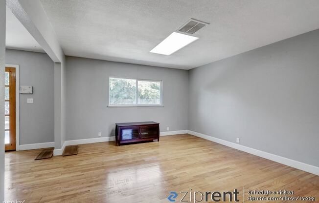 7621 Rosewood Dr, Stockton, CA 95207