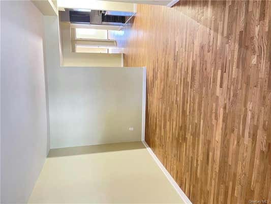 3 beds, 1 bath, 1,000 sqft, $3,200, Unit 2