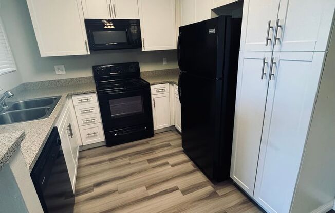1 bed, 1 bath, 640 sqft, $2,395, Unit 236