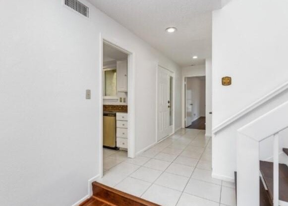 9333 CHIMNEYSWEEP LN