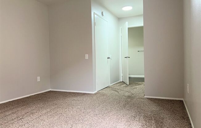 2 beds, 1 bath, 850 sqft, $2,095, Unit 3