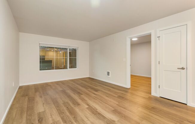 1 bed, 1 bath, 593 sqft, $1,795, Unit 206