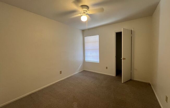 2 beds, 2 baths, 1,000 sqft, $1,315, Unit 1009
