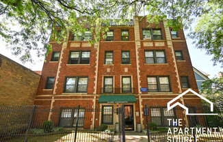 4546 N Damen Ave