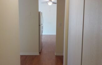 1 bed, 1 bath, 650 sqft, $1,100