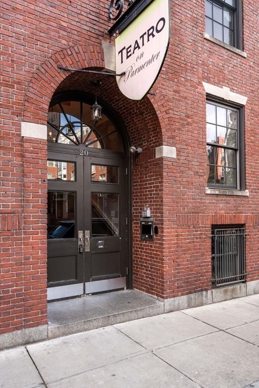 20 PARMENTER ST