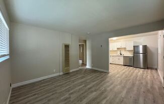 2 beds, 1 bath, $1,895, Unit 01