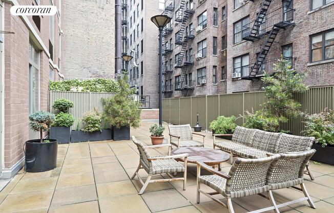2 beds, 2 baths, 1,114 sqft, $8,500, Unit 19B
