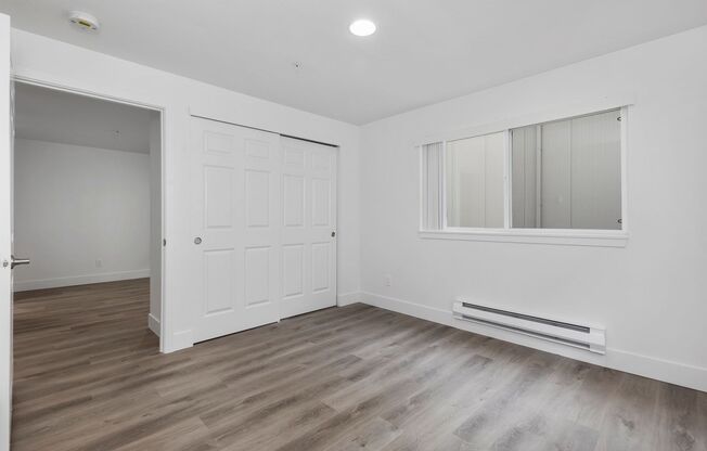 2 beds, 1 bath, 950 sqft, $1,925, Unit UNIT 2B