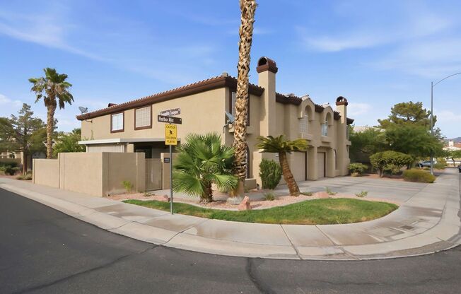 STUNNING REMODELED TOWNHOME — YOUR NEXT HOME JUST FOUND YOU!