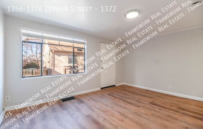 1356 1376 ZEPHYR ST