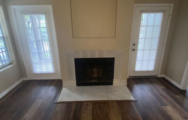 2 Bed 2 Bath Condo with fireplace!!!