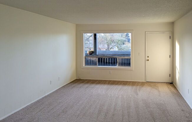 1720 1738 BROADWAY ST NE