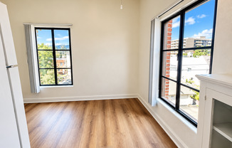 Studio, 1 bath, 500 sqft, $1,550, Unit 308