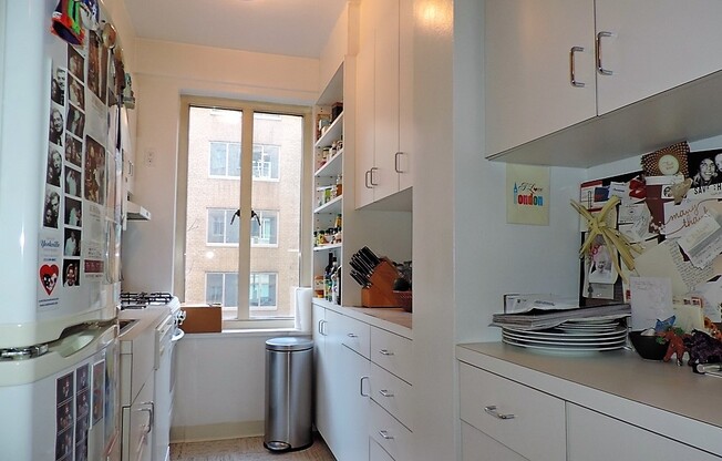 1 bed, 1 bath, 762 sqft, $5,250, Unit 3G